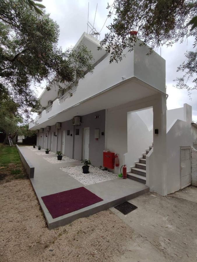 Camping Corali & Apartments Ríza Exteriör bild